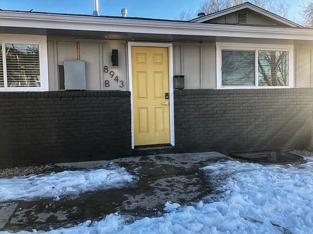 8943B McCoy Pl — Photo 8