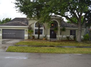 20133 NW 9th Ct, Hollywood, FL 33029