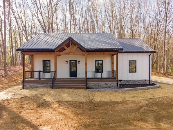 151 Jewell Ln, Max Meadows, VA 24360