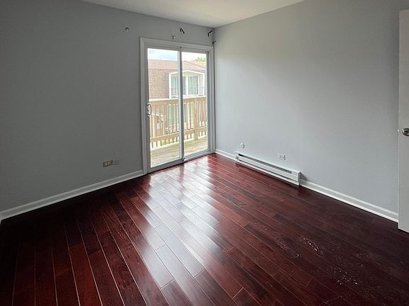 5th image of 5645 Saint James Ct #2W
