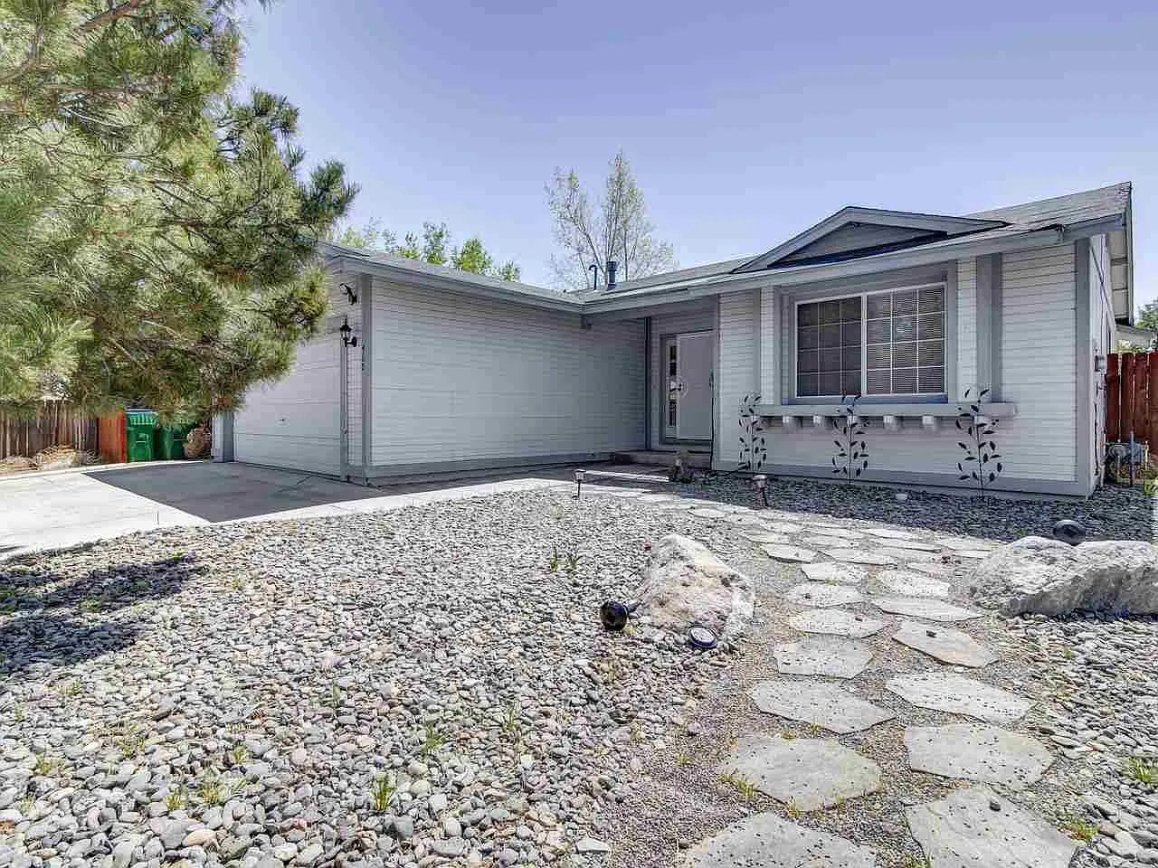 460 Gold Center Dr photo 1