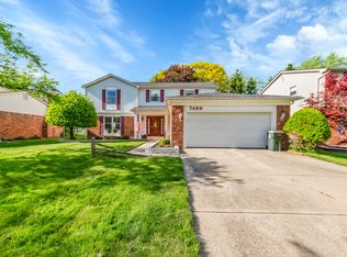 7499 Admiralty Dr, Canton, MI 48187