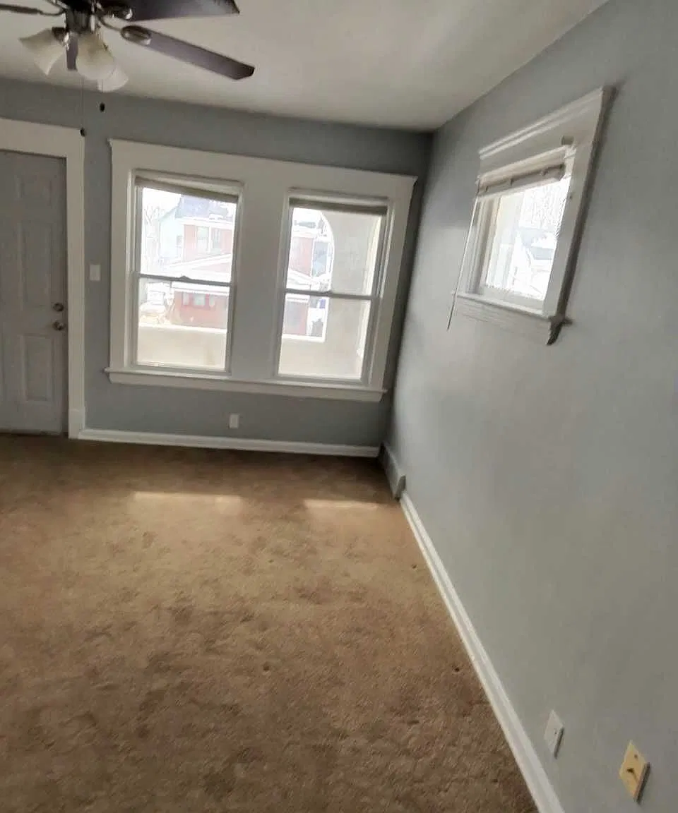 2 bed, $850 — Photo 2