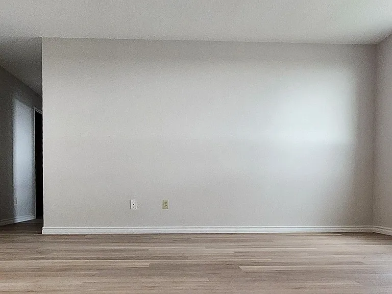 421 Fairview Dr #501 — Photo 10