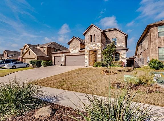 2nd image of 2753 Garlic Creek Dr
