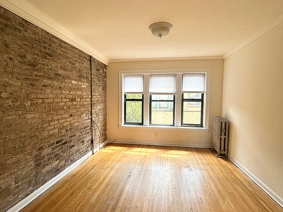 4th image of 2334.5 N Spaulding Ave #3B