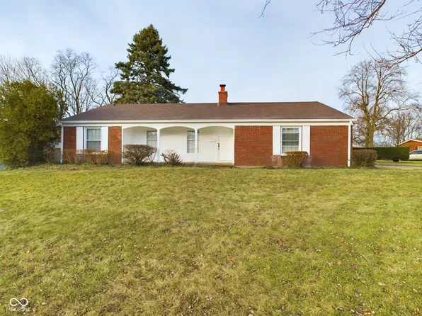 2218 Atwood Dr, Anderson, IN 46016