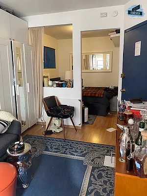 Rented by Fifth & Forever LLC | media 29