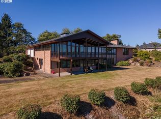 90220 Youngs River Rd, Astoria, OR 97103