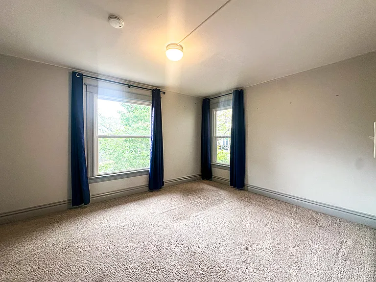 315 N Lincoln St — Photo 30