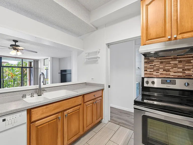 1030 Aoloa Pl #209B — Photo 1