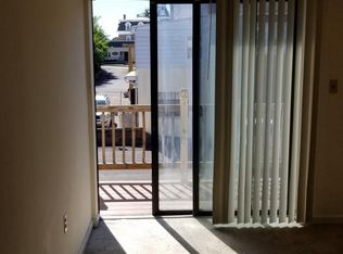 228 N York Rd APT 3, Hatboro, PA 19040