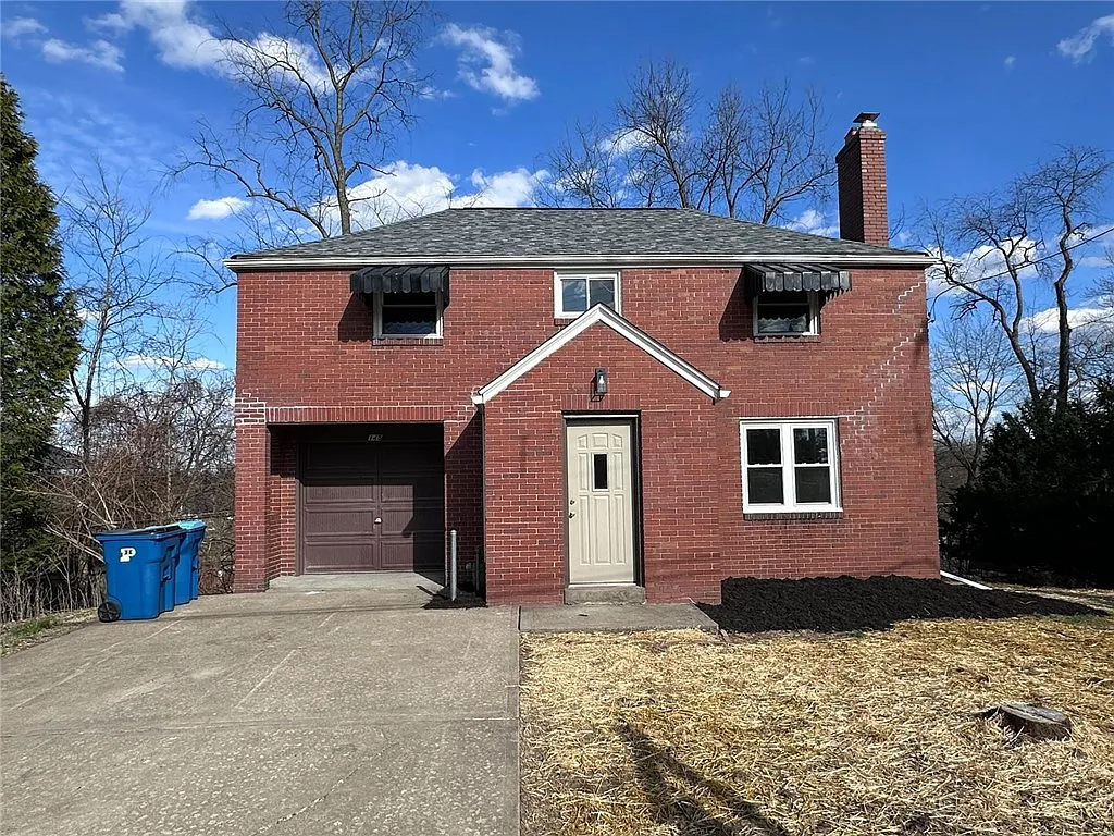 145 Highland Rd photo 1