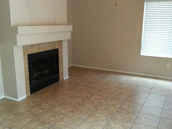 4th image of 5692 El Palomino Dr