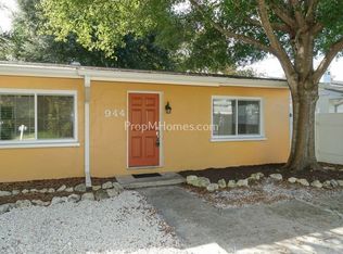 944 42nd St, Sarasota, FL 34234
