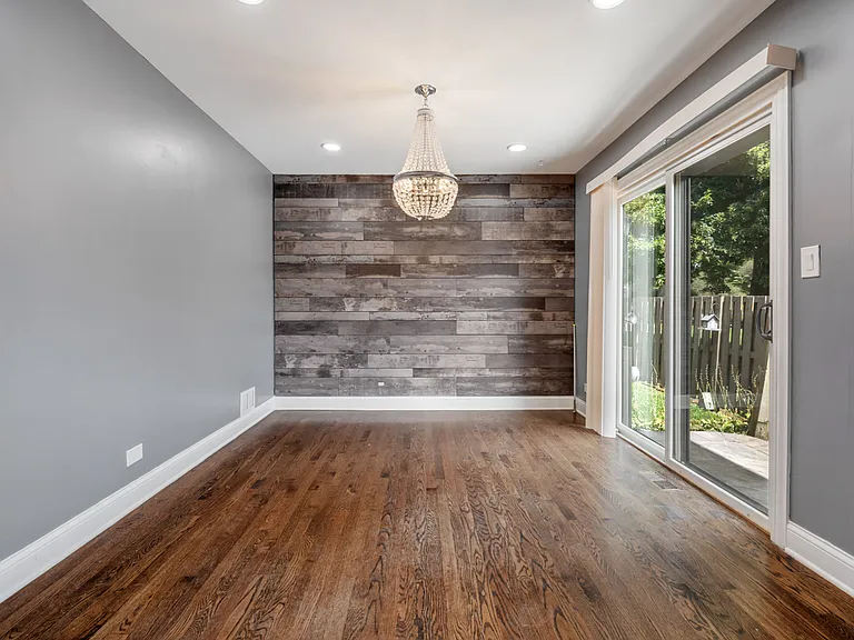 713 Acadia Ct — Photo 10