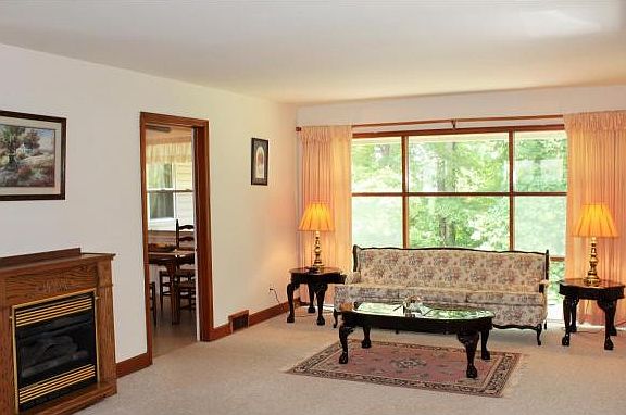 2nd image of 4112 Skyland Dr