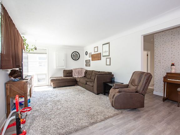2nd image of 3 Winston Rd