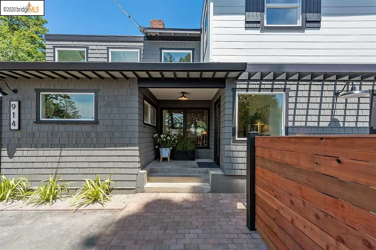 914 Clark Pl photo 1