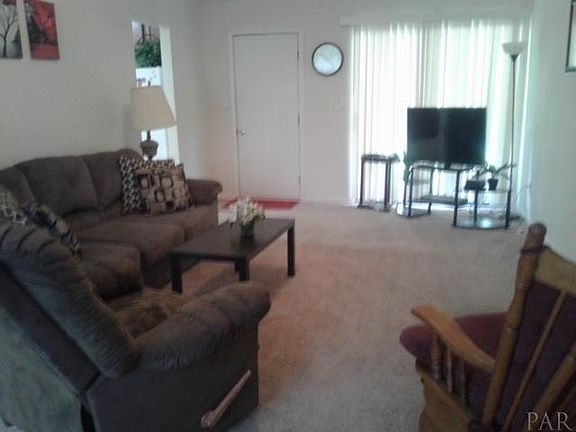 5th image of 10707 Silver Creek Dr