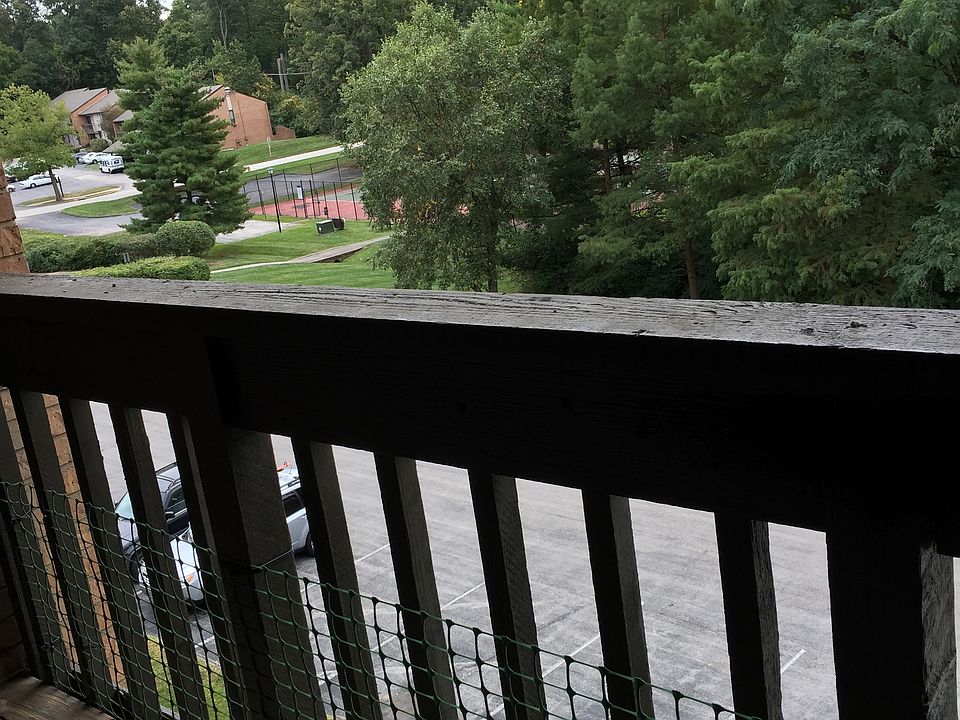 1st image of 12366 Creek Run Dr APT N