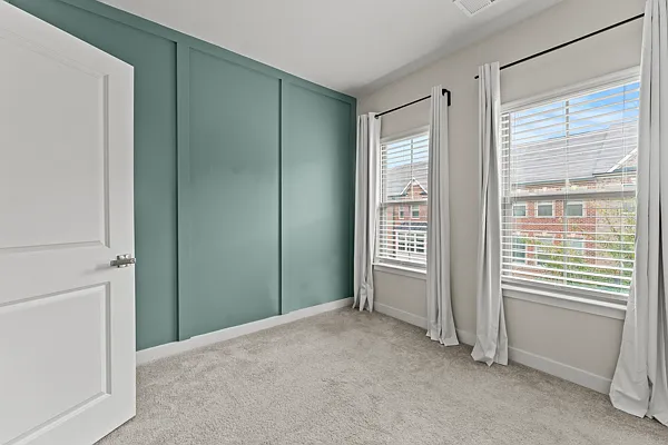 224 S Newkirk St — Photo 27