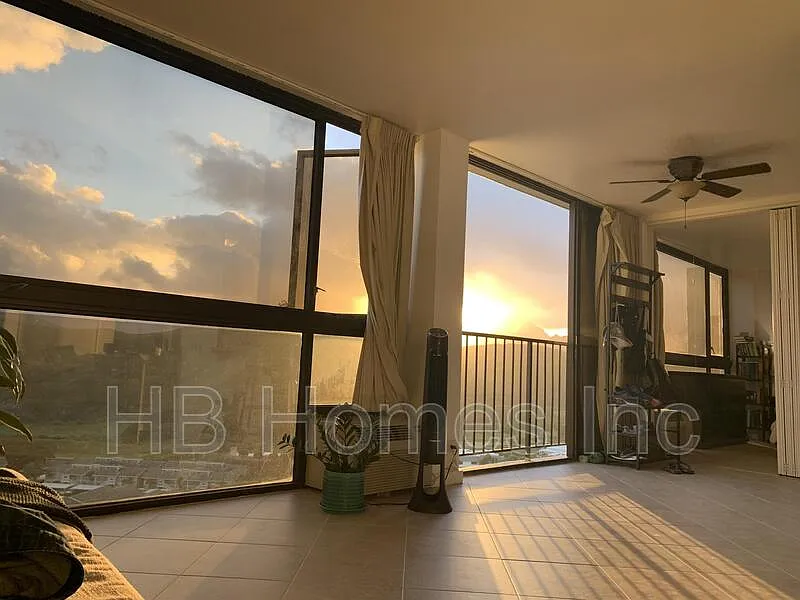 1 bed, 1.0 bath, 713 sqft, $3,700 — Photo 3