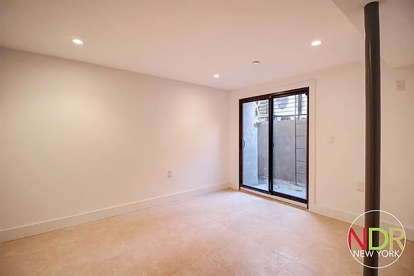 Rented by Next Door Realty NYC | media 25