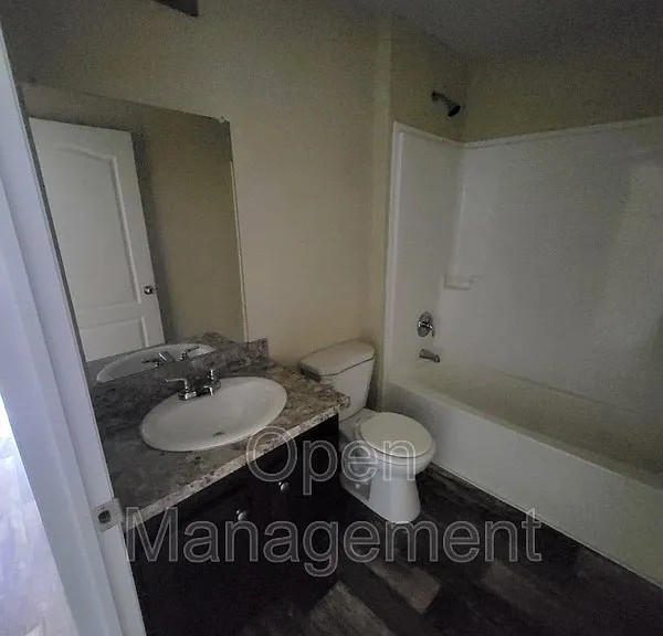 3416 Kramers Ln #16 — Photo 13