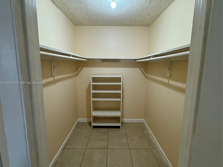 6505 Winfield Blvd #B-2 — Photo 5