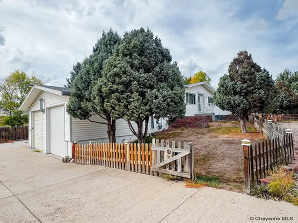 2310 Milatzo Ave, Cheyenne, WY 82007