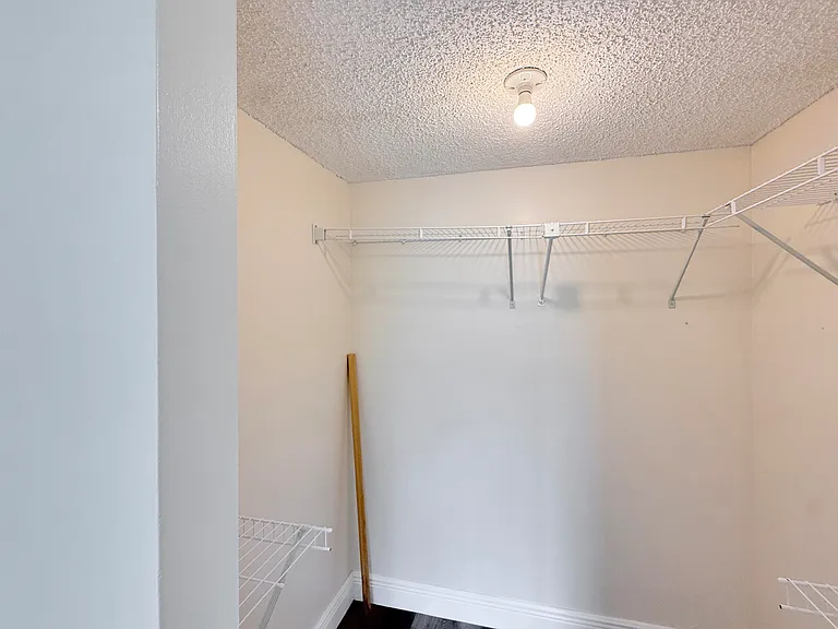 113 Royal Park Dr #2C — Photo 14