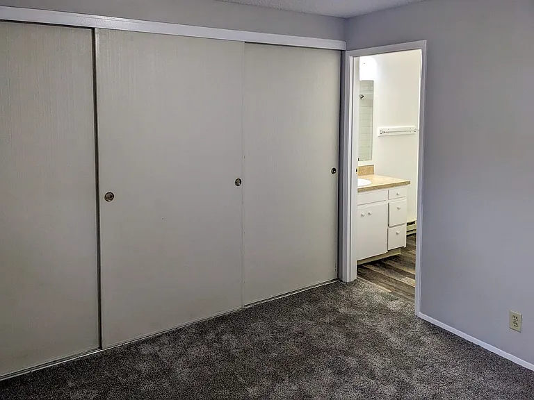 1145 Rural Ave SE — Photo 27