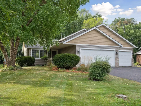 9830 Mill Ct, Monticello, MN 55362