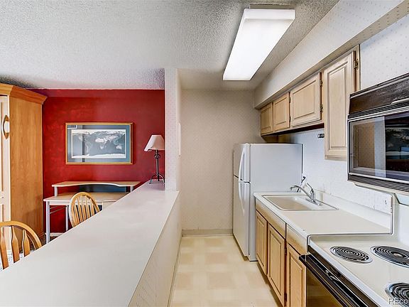 3rd image of 1020 15th St APT 21I