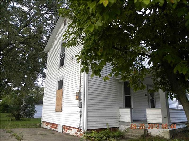 2nd image of 2783 Kilbourne Ave