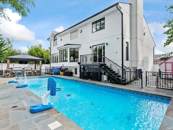 1744 Park Street, Atlantic Beach, NY 11509