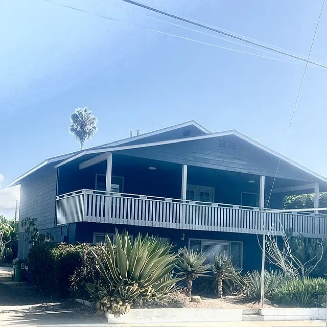 6 bed, 2360 sqft, $8,500 — Photo 1