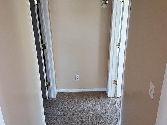 2nd image of 209 5th St #A