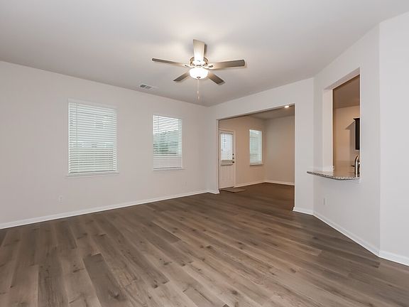 4th image of 1218 Kings Pl