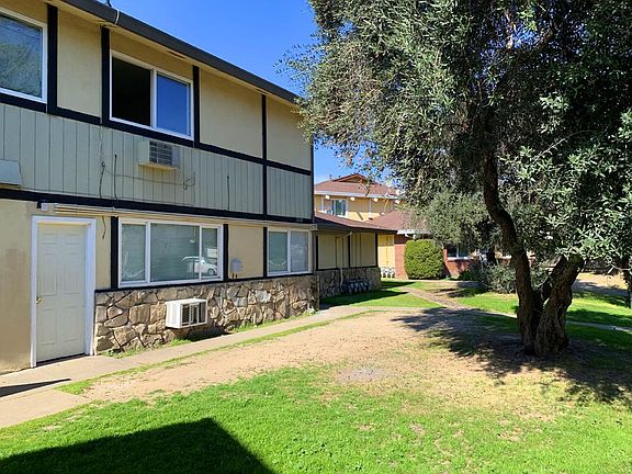 2nd image of 2408 Cava Ct APT 2