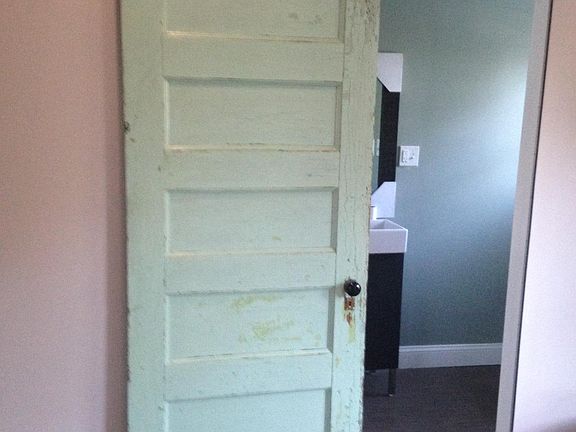 1st floor Addition: Laundry room/mud room & Entrance to 1st 