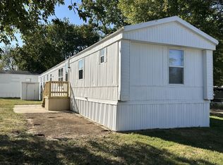 121 Juniper Dr #121, Mount Vernon, IL 62864