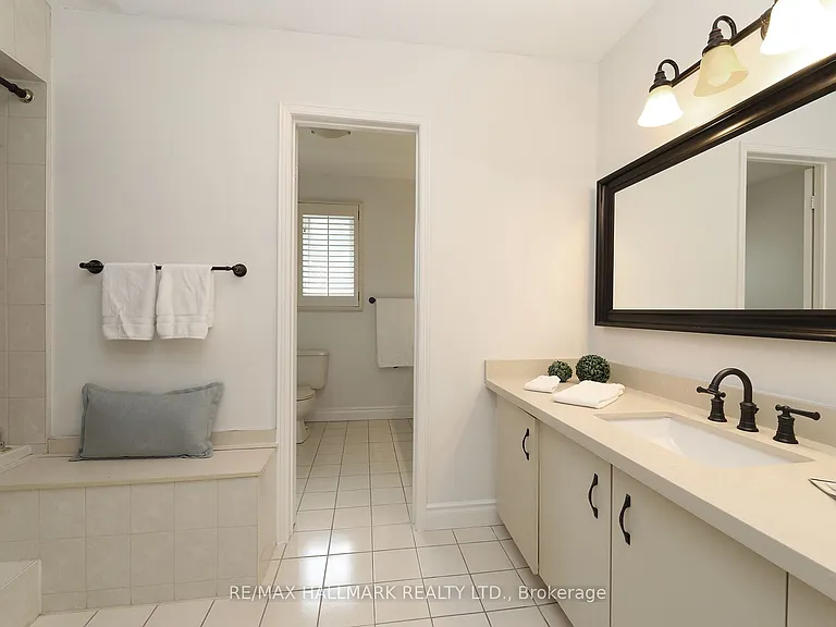 58 Pickett Cres — Photo 29