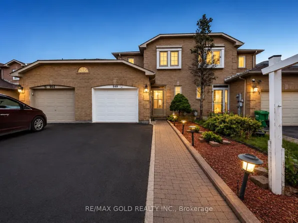 949 Blizzard Rd, Mississauga, ON L5V 1T1