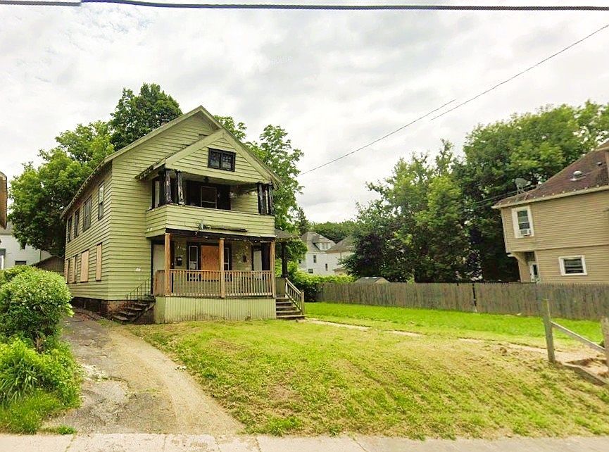 2nd image of 3505 S Salina St