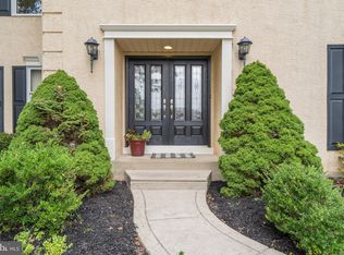 2327 Holly Ln, Lafayette Hill, PA 19444