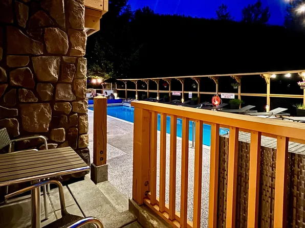 1490 Highway 99 #114, Squamish Lillooet, BC V0N 1J0