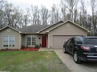 715 Pearl Stone Dr, Lonoke, AR 72086