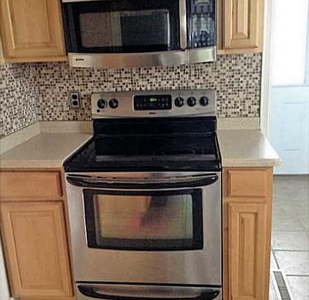 3rd image of 905 Avalon Ave